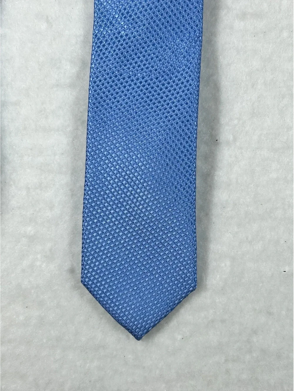 The Tie Bar Blue Textured Silk Tie